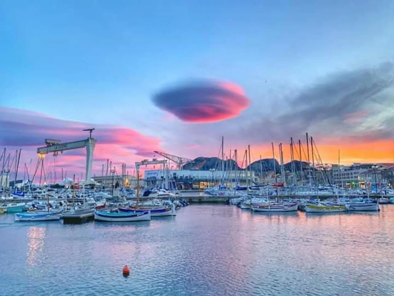 L'Enclos De La Plage La Ciotat Alojamento de Acomodação e Pequeno-almoço